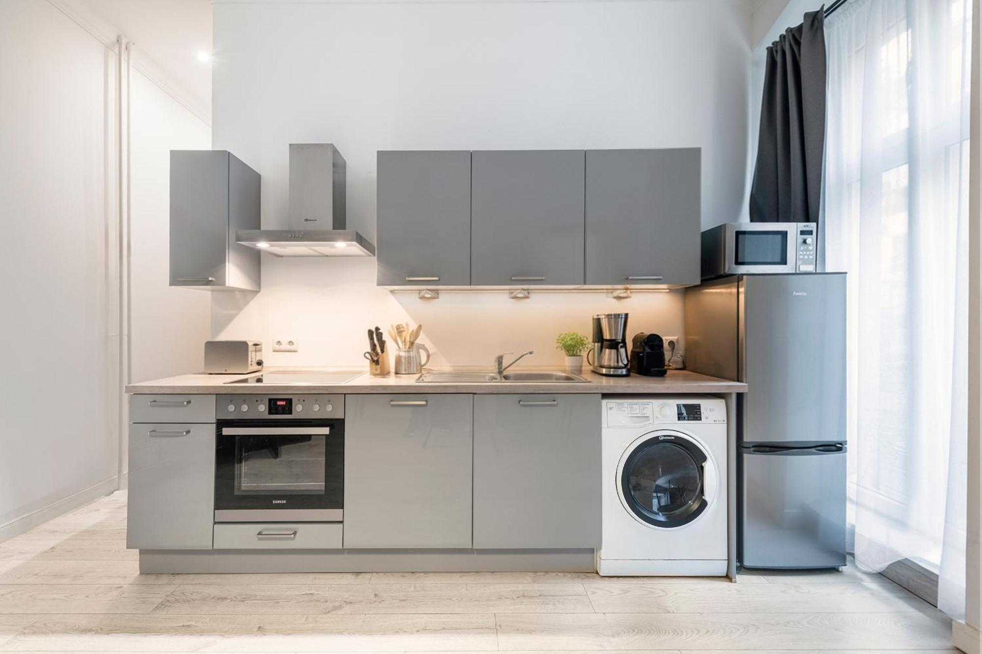 The Lohmeyerstr Iii, Lovely 2 Bedroom Group & Family Friendly, 2- 4 Guests — Fotos 1